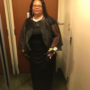 Meet your Posher, Deloise